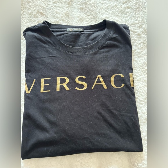 Authentic Versace T-shirts size 5X fits like a 2X
